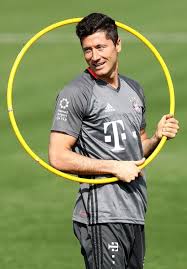 Bayern Muenchen Doha Training Camp Day 3 Lewandowski Robert Lewandowski Bayern Munchen