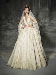 I think buying second hand is a great idea, but some things you really have to look out for: 20 Chic 1950s Inspired Wedding Dresses Chic Vintage Brides