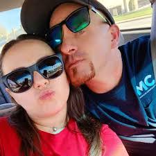 Donovan Hoffman's Instagram, Twitter & Facebook