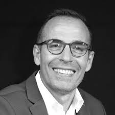 🎓 Être au service des autres dans l'enseignement, c'est une vocation qui… 