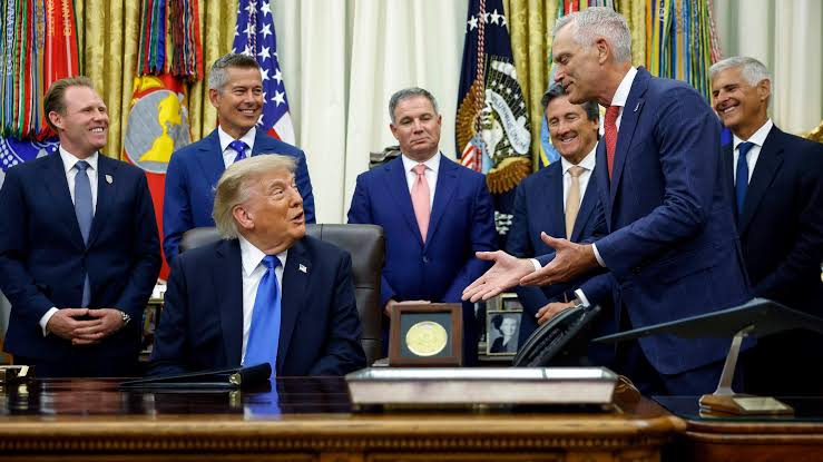 Las Vegas execs among leaders at Trump gathering on overseas travel slump