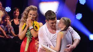 Amelia jest zarazem rozważna i romantyczna. Lukasz Kadziewicz Dementuje Plotki Nie Bierze Kokainy Martwi Sie O Corke