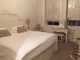 Meals are in a central restaurant but can also be served in your room. Blueberry Inn Bewertungen Fotos Preisvergleich Pontypridd Wales Tripadvisor