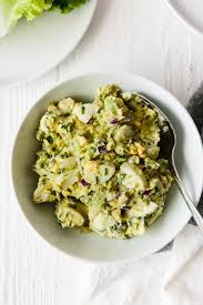 This Avocado Egg Salad Takes Your Classic Egg Salad Recipe And Adds Healthy Avocado For A Creamy Nutr Classic Egg Salad Recipe Avocado Recipes Healthy Recipes