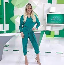 Retratos da apresentadora renata fan. Renata Fan Coloca Culpa Na Vitima Em Caso De Torcedora Agredida E Recebe Criticas Hypeness Inovacao E Criatividade Para Todos