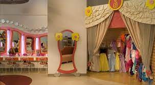 Local De Ocio Infantil Muy Cool 4 Espacios Cool Para Ninos Cool De Sac En Miami Decoracion De Local Decoracion De Unas Espacio