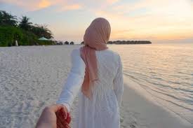 Scopri ricette, idee per la casa, consigli di stile e altre idee da provare. Gaya Foto Di Pantai Bersama Pasangan Hijab Dapur Bengkulu
