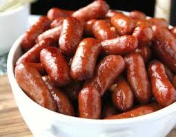 La Meilleure Recette De Saucisses Cocktail Dans Le Sirop D Erable Recipe In 2020 Food Cocktail Sausages Appetizers Easy