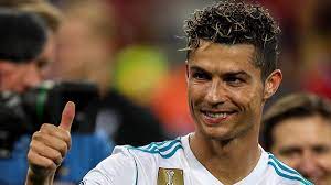 Криштиану роналду (cristiano ronaldo) футбол нападающий португалия 05.02.1985. Cristiano Ronaldos Neue Frisur Gq Germany