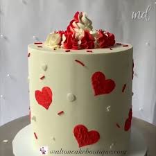 Nun steht der valentinstag vor der tür und ich dachte mir…jetzt aber! Pin Von Mats Rits Auf Um Kuchen Dekorieren Videos Valentinskuchen Valentinstag Kuchen