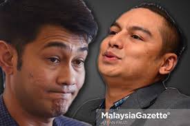 %s, dictionary, revoke key, tug of war, retract handle. Sultan Pahang Tarik Balik Gelaran Datuk Boy Iman Farid Kamil