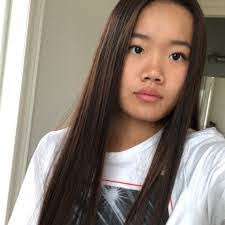 Eileen Falcon's Instagram, Twitter & Facebook