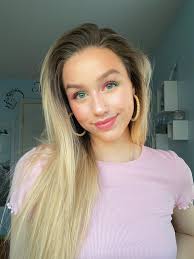 Kirsten Snyder (@kirstennks)