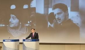 Dec 14, 2018 · one of the four dead was identified friday as italian journalist antonio megalizzi by italian prime minister giuseppe conte. La Sala Stampa Di Bruxelles Rende Omaggio A Antonio Megalizzi E Bartek Orent Niedzielski Eunews