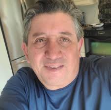 What business broker assistant services are available with transactional  and marketing expertise?