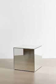 Mirrored Cube Side Table In 2020 Cube Side Table Side Table Mirrored Side Tables