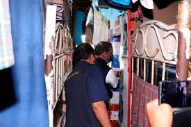 Malaysia's human resource ministry to skill 1.2 mn workers. Slavery Found At A Malaysian Glove Factory Why Didn T The Auditor See It Reuters