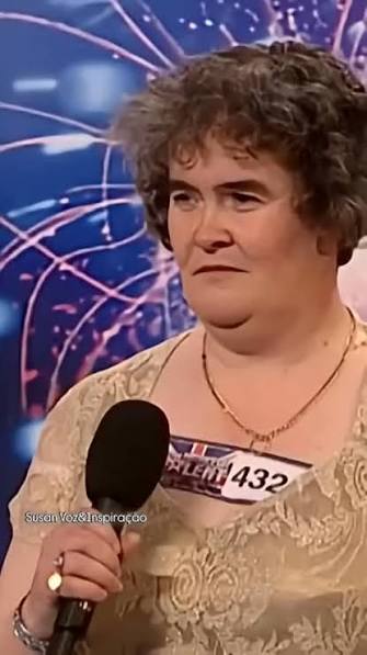 🏴󠁧󠁢󠁳󠁣󠁴󠁿✨It's been 17 years since that spectacular audition on Britain's Got Talent in 2009. I hadn't noticed this detail where, after our Scottish diva's performance, @simoncowell and @terrycrews were ...
