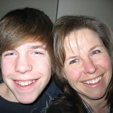 Selena Roxanne Perry Lingard (@selena.r.perry)