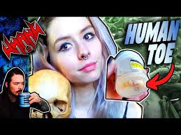 The Tumblr Toe Necklace