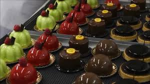 Christophe Roussel Patissier Chocolatier De La Baule A Paris Chocolate And Cakes Dessert Ideen Geback Dessert Rezepte