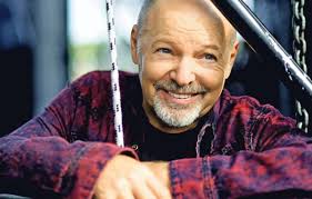 Nel 2017 vasco rossi segna due importanti traguardi: Tanti Auguri Vasco Rossi Il Rocker Di Zocca Compie 68 Anni Foto Style