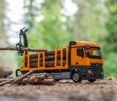 Mercedes Benz Actros Scale 1 87 Miniworldbypk Miniature Mercedes Mercedesbenz Mercedestrucks Mercedesbenzactros Mercedesac Mercedes Benz Benz Mercedes