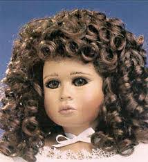 Alyssa Doll's Instagram, Twitter & Facebook