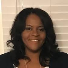 Selena Hunt's Instagram, Twitter & Facebook