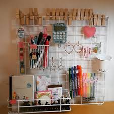 100均のワイヤーネット ちょっとした収納からオシャレなインテリアまでできちゃう優れものなんです みんなのワイヤーネット活用法を参考にインスタ映えするインテリアを作っちゃおう 収納 インテリア ワイヤーネット