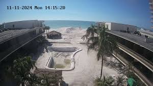 Pool at Limetree Beach Resort Webcam | Sarasota (FL)