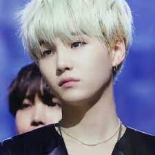 The name of the channel is 'bangtantv'. Bts Bangtan Bomb Startseite Facebook