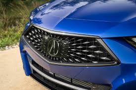 The acura tlx is a compact luxury sedan built for those who love to drive. 2021 Acura Tlx 7 Things We Like And 2 We Don T News Cars Com