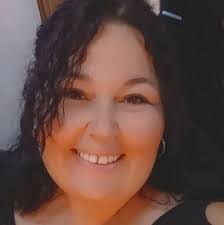 Janelle Thacker's Instagram, Twitter & Facebook