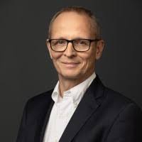 20+ "Dirk Bock" profiles