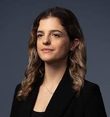 Faye Milton's Instagram, Twitter & Facebook