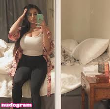 Noheli :  Nx0tel0  fl0r.divina Гола изтичане OnlyFans снимка 42 -  Nudogram v2.1