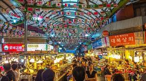 In a bowl, whisk together 1/4 cup of the vinegar, the soy sauce, canola oil, 2 tbsp of the sugar, 1 tbsp of the sriracha and 1 tsp of the sesame oil. Traditional Korean Market Review Of Kwangjang Market Seoul South Korea Tripadvisor
