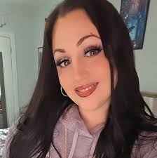 Adapting to Life and Makeup