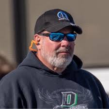 Who is planning to attend the CDRA team Finals?