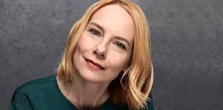 Amy Ryan's Slim Look: Does Wegovy Deserve the Credit?
