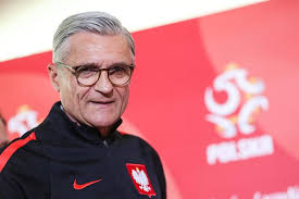 Adam nawałka nie jest już selekcjonerem reprezentacji polski. Adam Nawalka Milionerem Tyle Zarobil Za Awans Na Ms 2018 Super Express