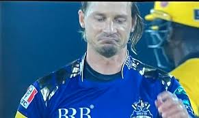 Dale steyn quit test cricket last week after 93 matches for south africa, with 439 wickets at just under 23 steyn finished with five overs for 58 runs. Dale Steyn Gets Involved In Words Of War On Twitter With Simon Doull Cricket 22yards