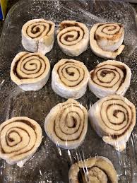 It's a pizza base made from cheese, almond flour, spices, an egg and more cheese. Cinnamon Rolls Made With Bob S Red Mill Gluten Free Pizza Crust Mix Delicious Before I Baked And Iced Them With Cream Cheese Frosting Christmas Morning Celiac