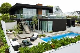 Pada beberapa desain bangunan rumah di indonesia warna monokromatis. Rumah Kebun Minimalis Pagar Rumah
