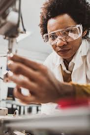 Energizing America: A Roadmap to Launch a National Energy Innovation MIssion