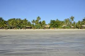 Built in 1901, it remains as awe inspiring as it was in the early 20th century. Badeverlangerungen Myanmar Ngapali Ngwe Saung Strand
