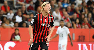 Alors qu'il devrait connaître une deuxième titularisation de suite contre dijon samedi (20h00), le nouvel attaquant des aiglons kasper dolberg a connu une drôle de mésaventure en. Ogc Nice Dolberg Impatient De Jouer Contre Le Psg