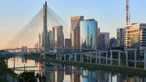 It is the capital of the southeastern state of são paulo, and also a beehive of activity that offers a jovial nightlife and an intense cultural experience. Five Reasons To Live In Sao Paulo Brazil Ft Property Listings