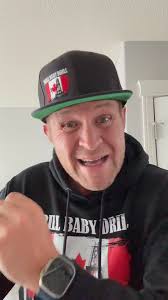 🚨 Canada vs. USA: How Did We End Up in a Full-Blown Trade War? 🚨, Canada  is in serious trouble. Years of economic mismanagement, bad policies, and  political games have led us straight into a trade war ...